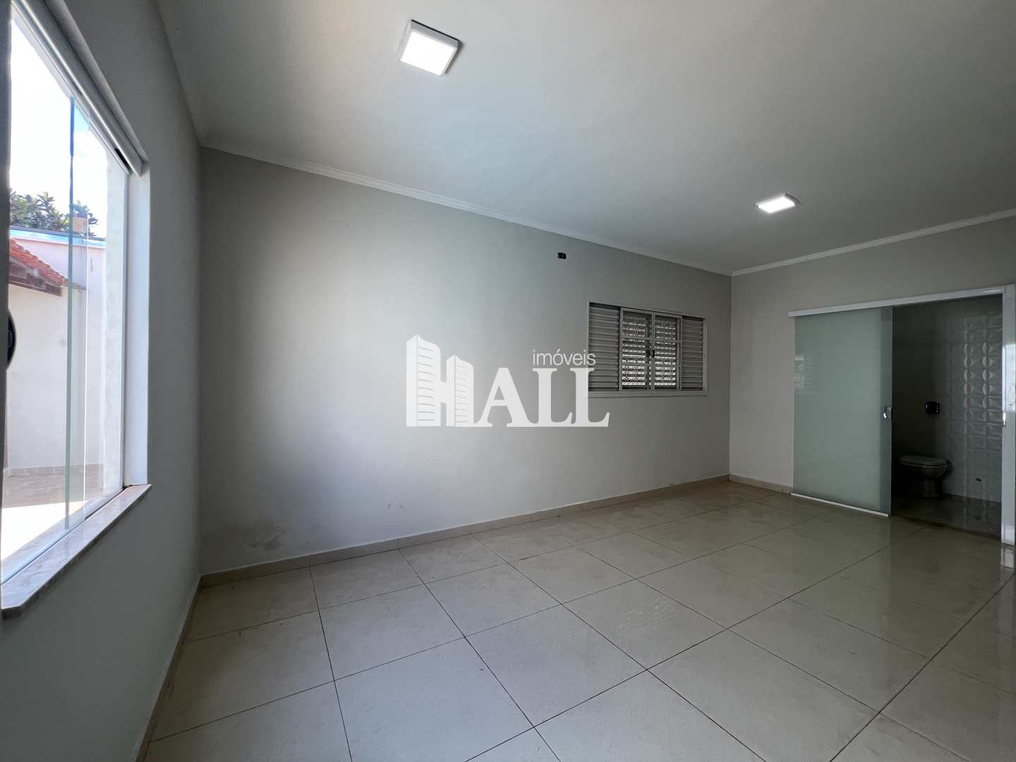 Casa à venda com 3 quartos, 200m² - Foto 9