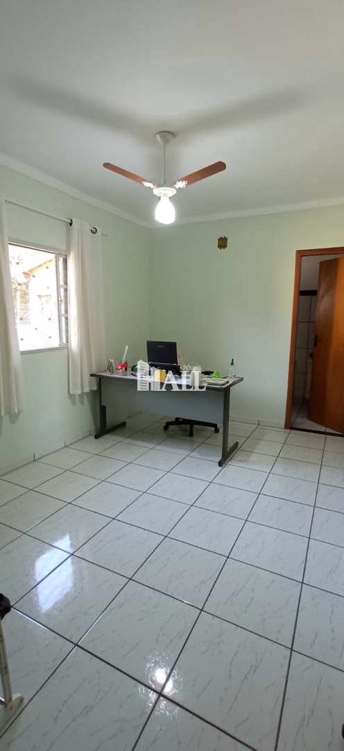 Fazenda à venda com 3 quartos, 230m² - Foto 6