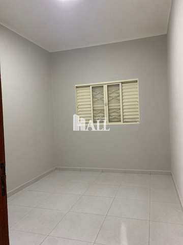 Casa à venda com 3 quartos, 216m² - Foto 2