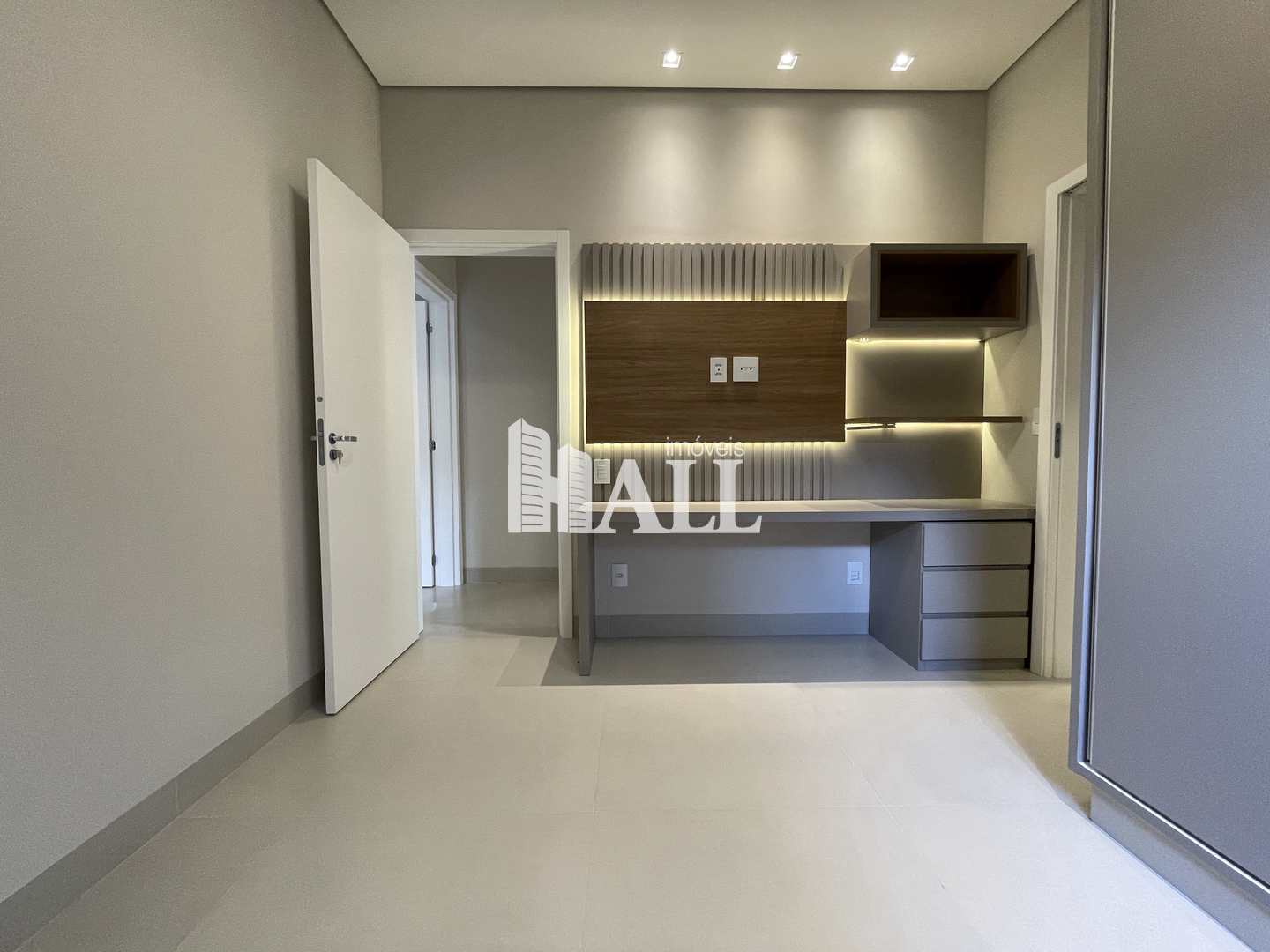 Casa de Condomínio à venda com 4 quartos, 303m² - Foto 8