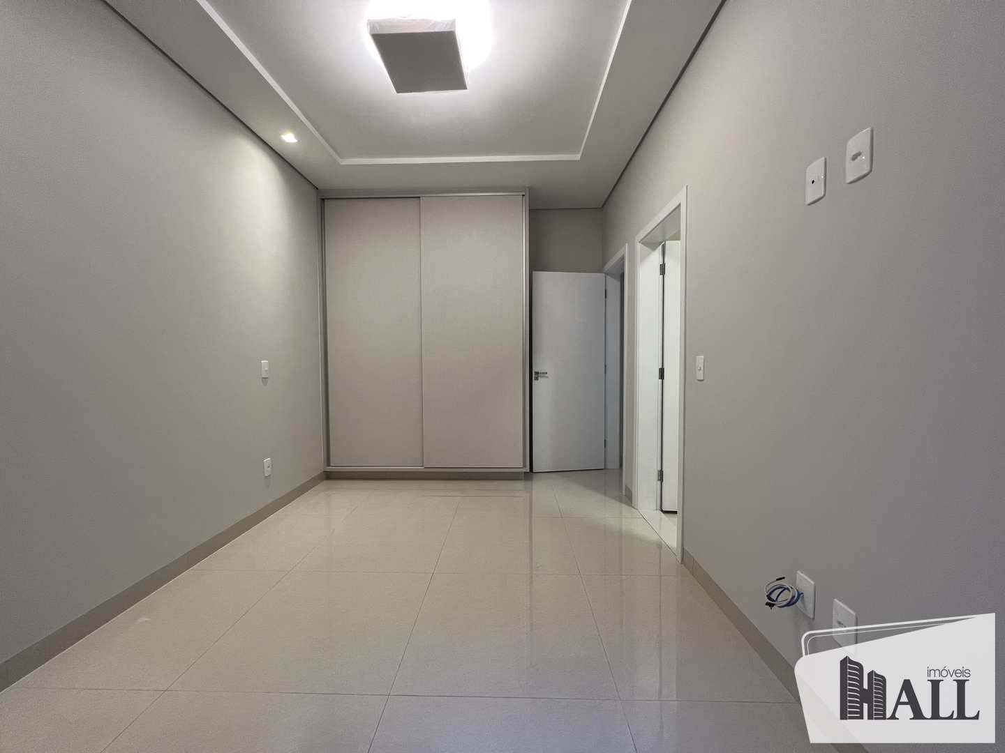 Casa de Condomínio à venda com 3 quartos, 220m² - Foto 9