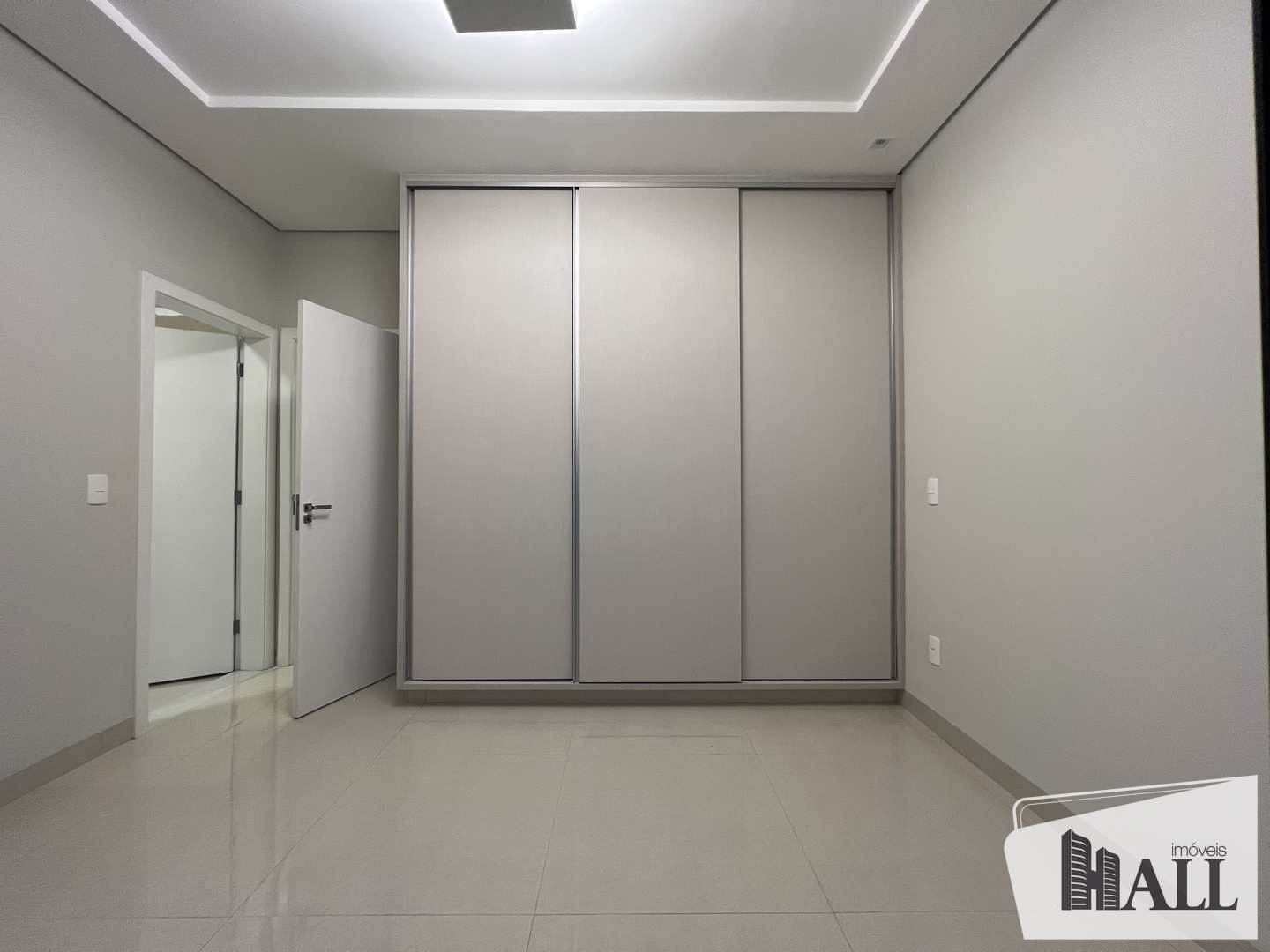 Casa de Condomínio à venda com 3 quartos, 220m² - Foto 12