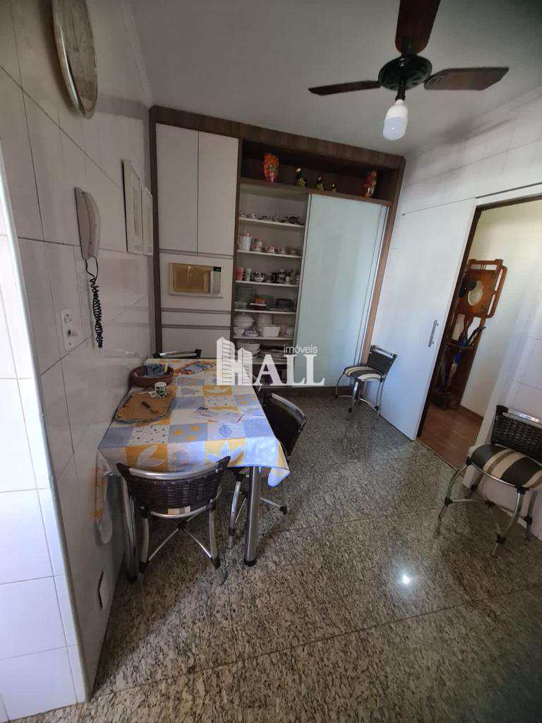 Apartamento à venda com 3 quartos, 95m² - Foto 10