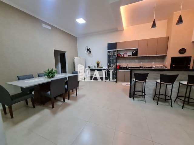 Casa à venda com 3 quartos, 155m² - Foto 5