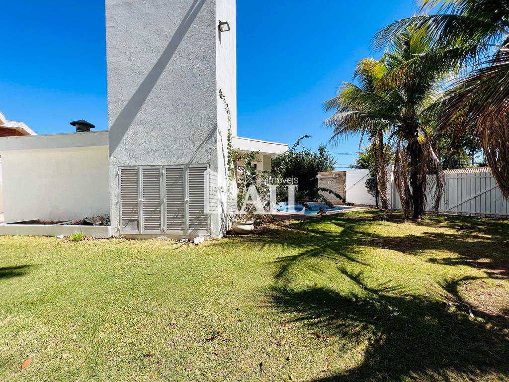 Casa de Condomínio à venda com 4 quartos, 430m² - Foto 36