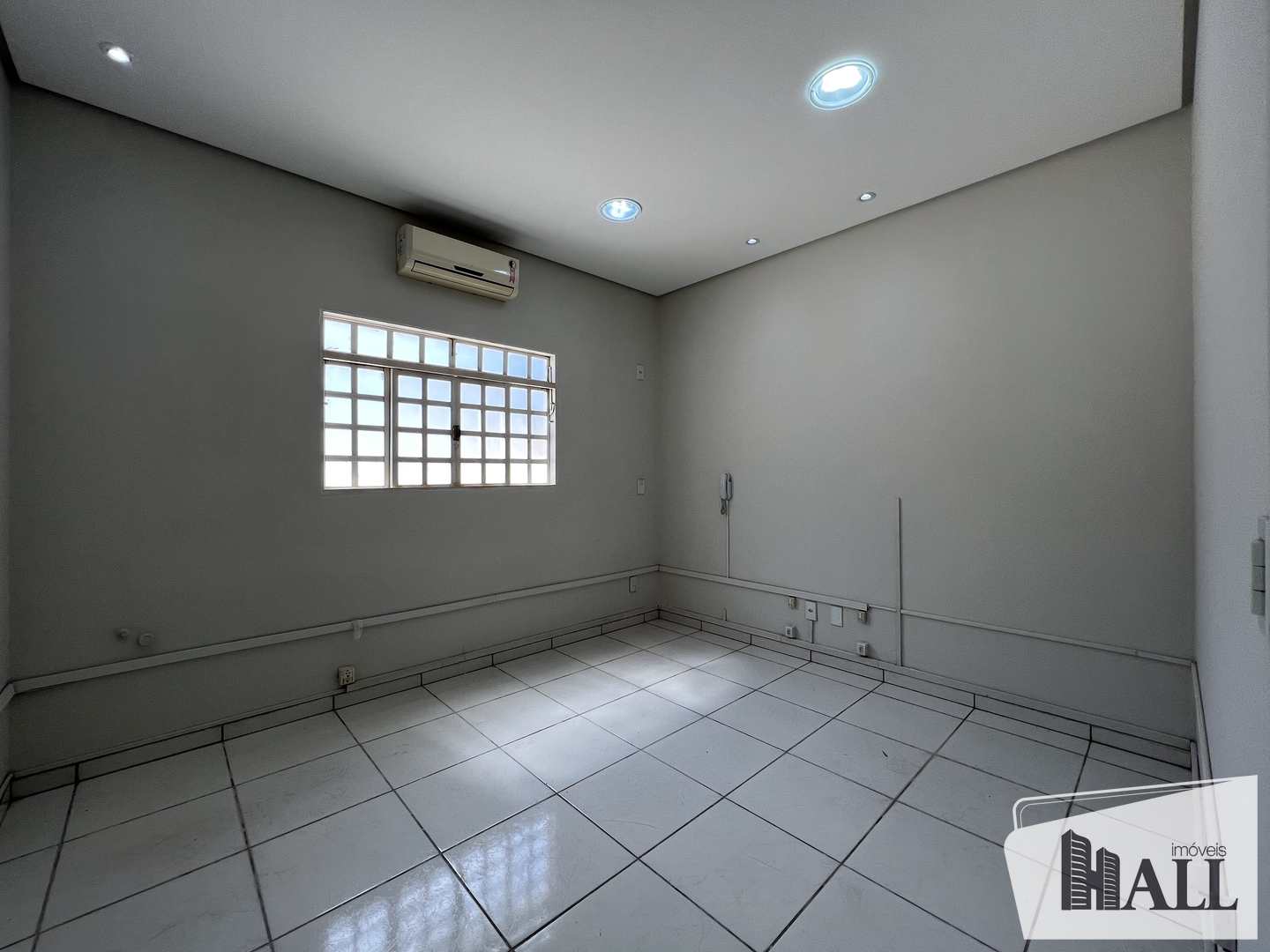 Sobrado à venda com 1 quarto, 200m² - Foto 18