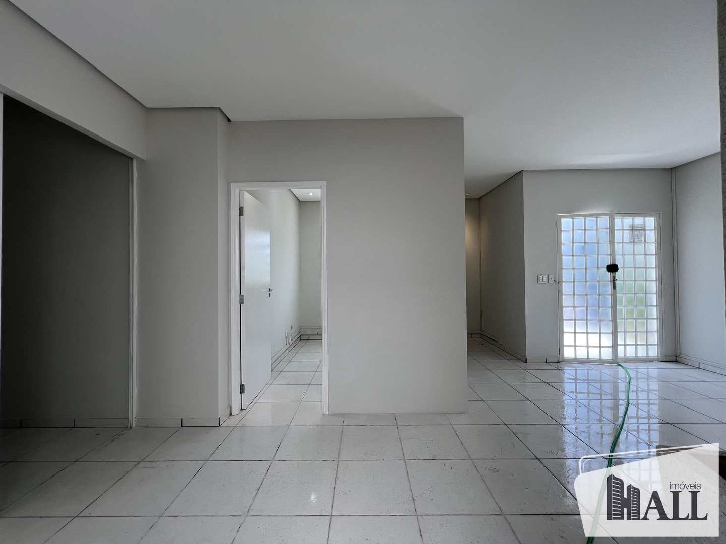 Sobrado à venda com 1 quarto, 200m² - Foto 22