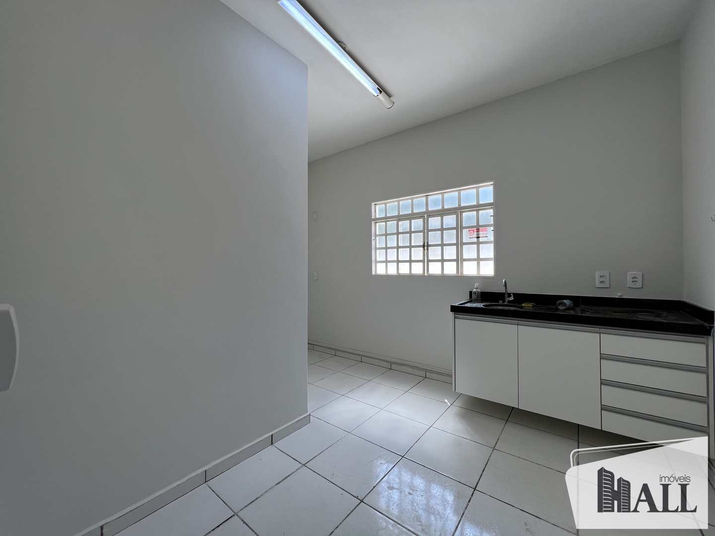 Sobrado à venda com 1 quarto, 200m² - Foto 17