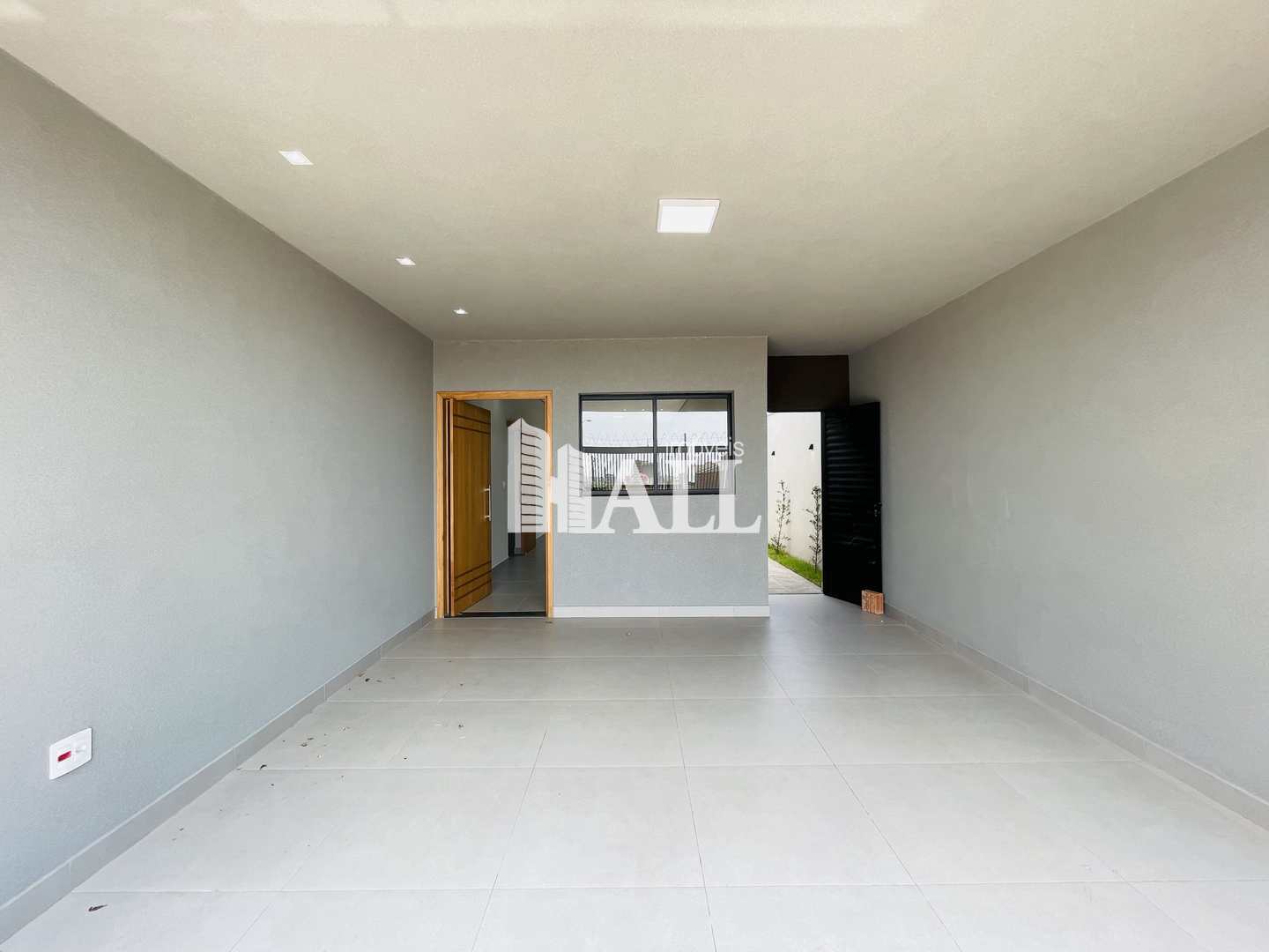 Casa à venda com 3 quartos, 120m² - Foto 2