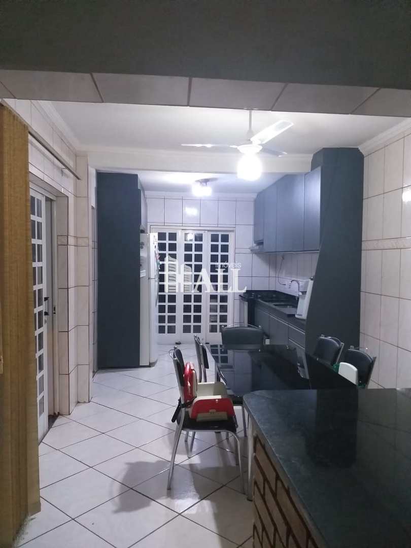 Casa à venda com 3 quartos, 138m² - Foto 22