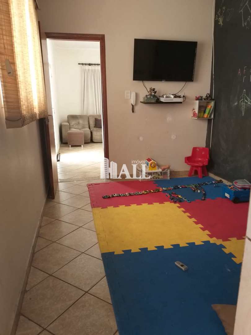 Casa à venda com 3 quartos, 138m² - Foto 14