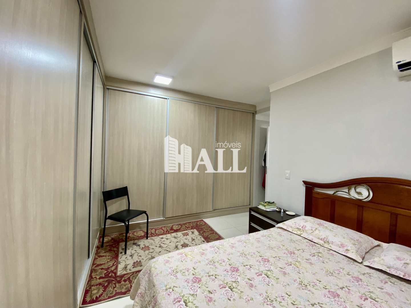 Apartamento à venda com 3 quartos, 136m² - Foto 18