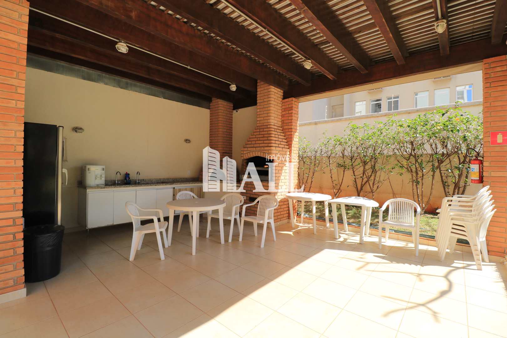 Apartamento à venda com 3 quartos, 136m² - Foto 24