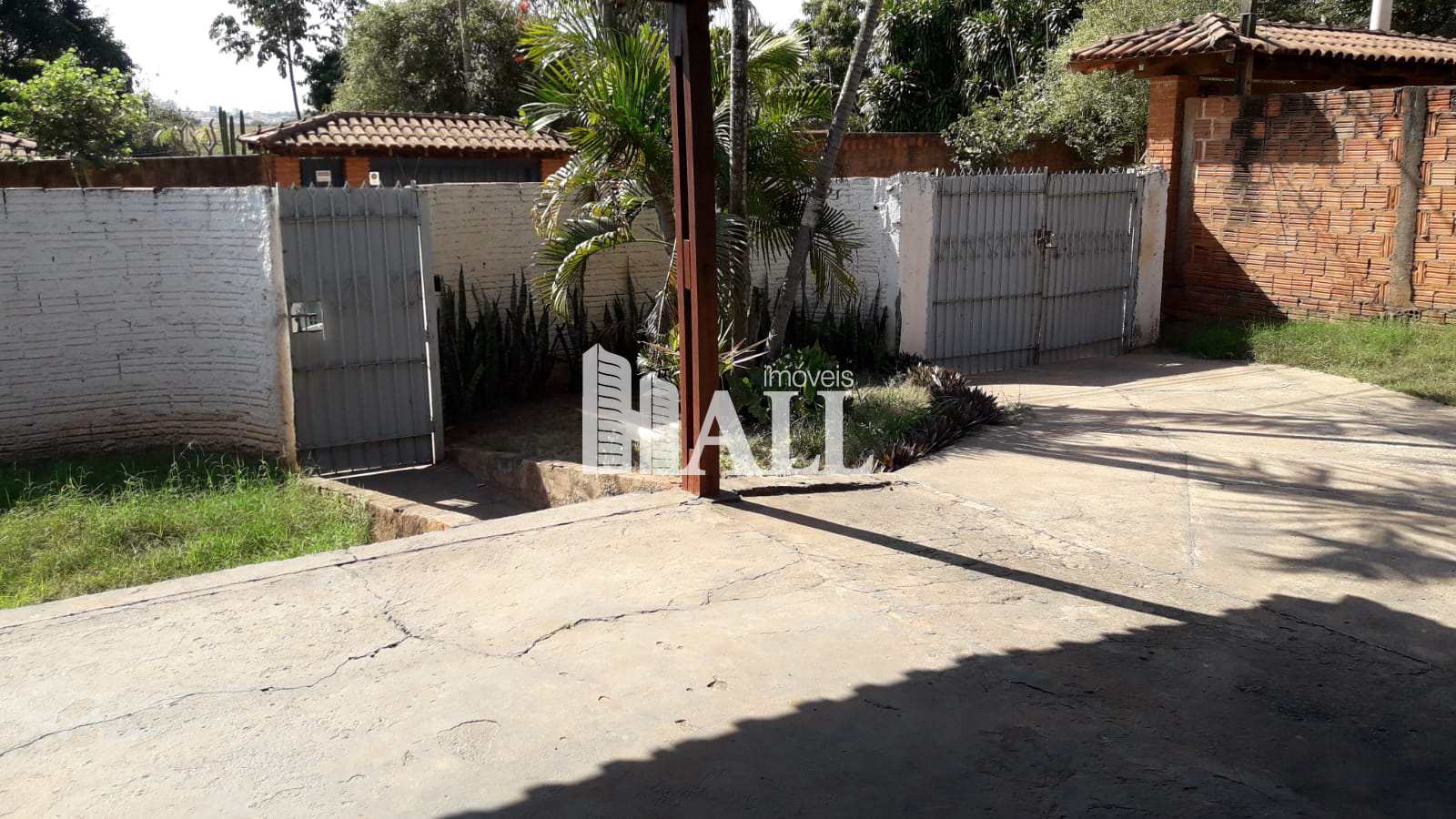 Fazenda à venda com 2 quartos, 209m² - Foto 14