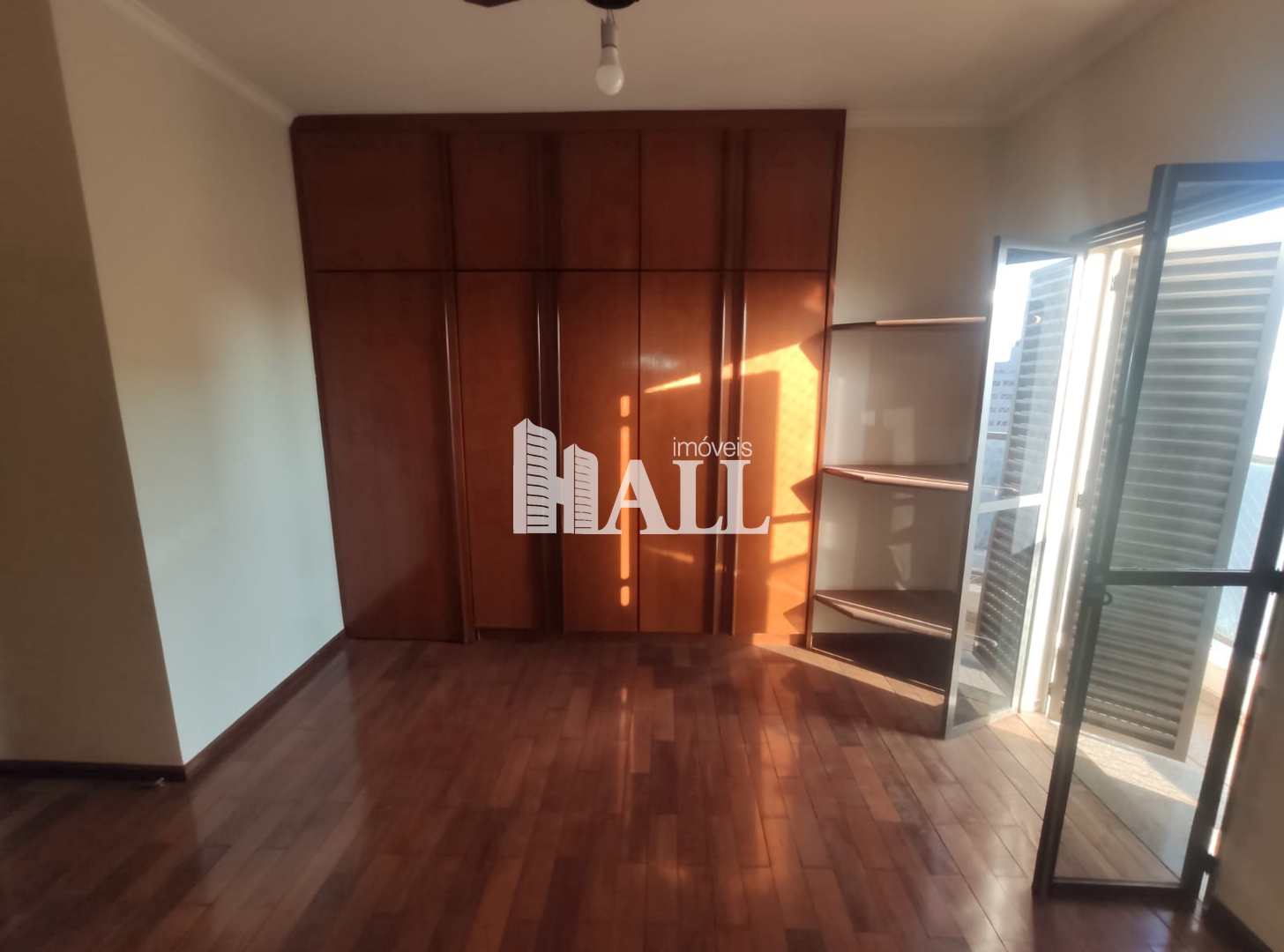 Apartamento à venda com 4 quartos, 210m² - Foto 36