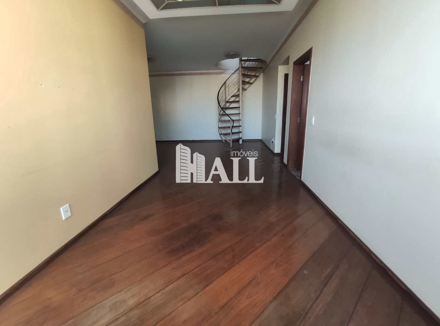 Apartamento à venda com 4 quartos, 210m² - Foto 6