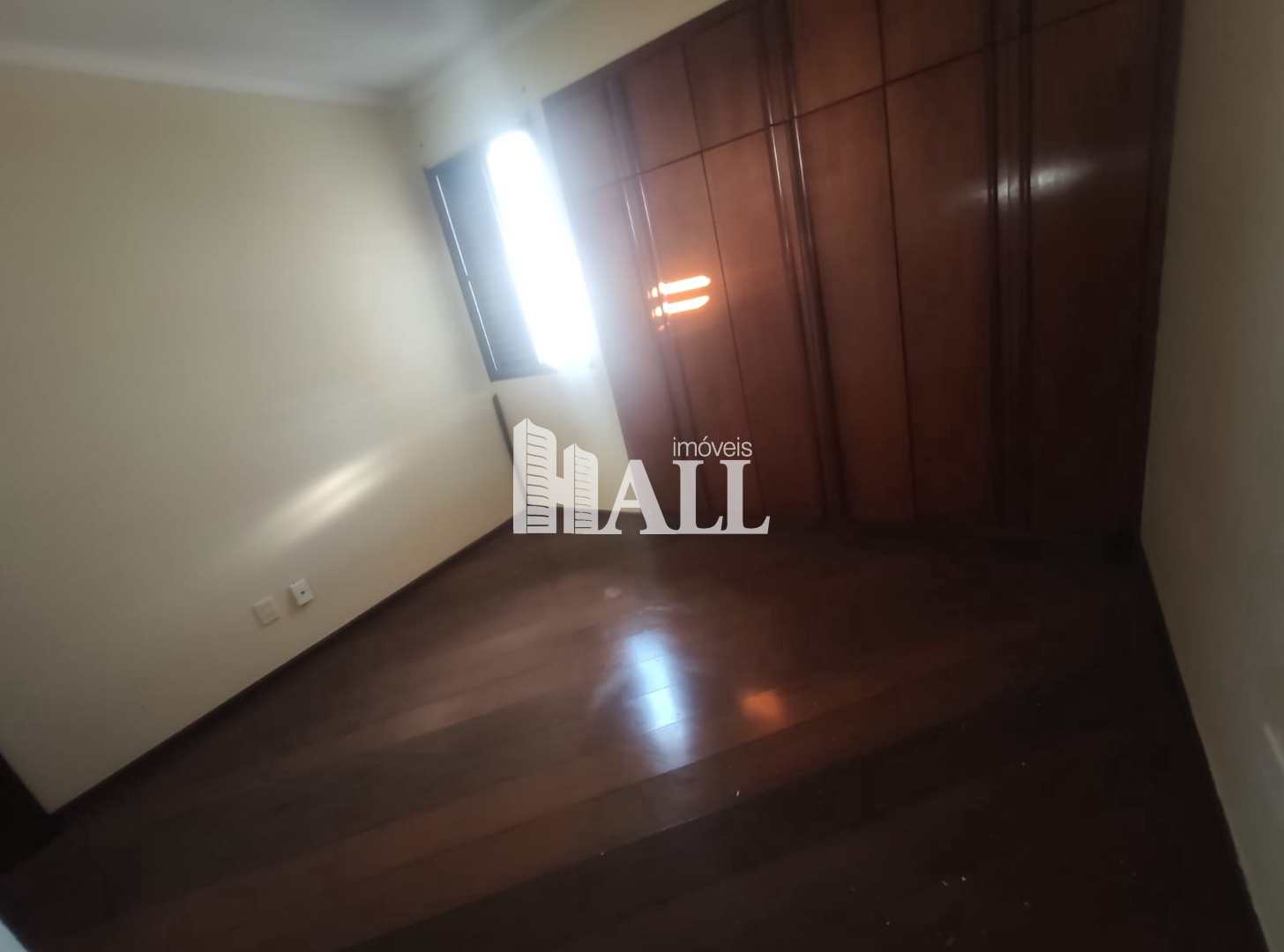 Apartamento à venda com 4 quartos, 210m² - Foto 21