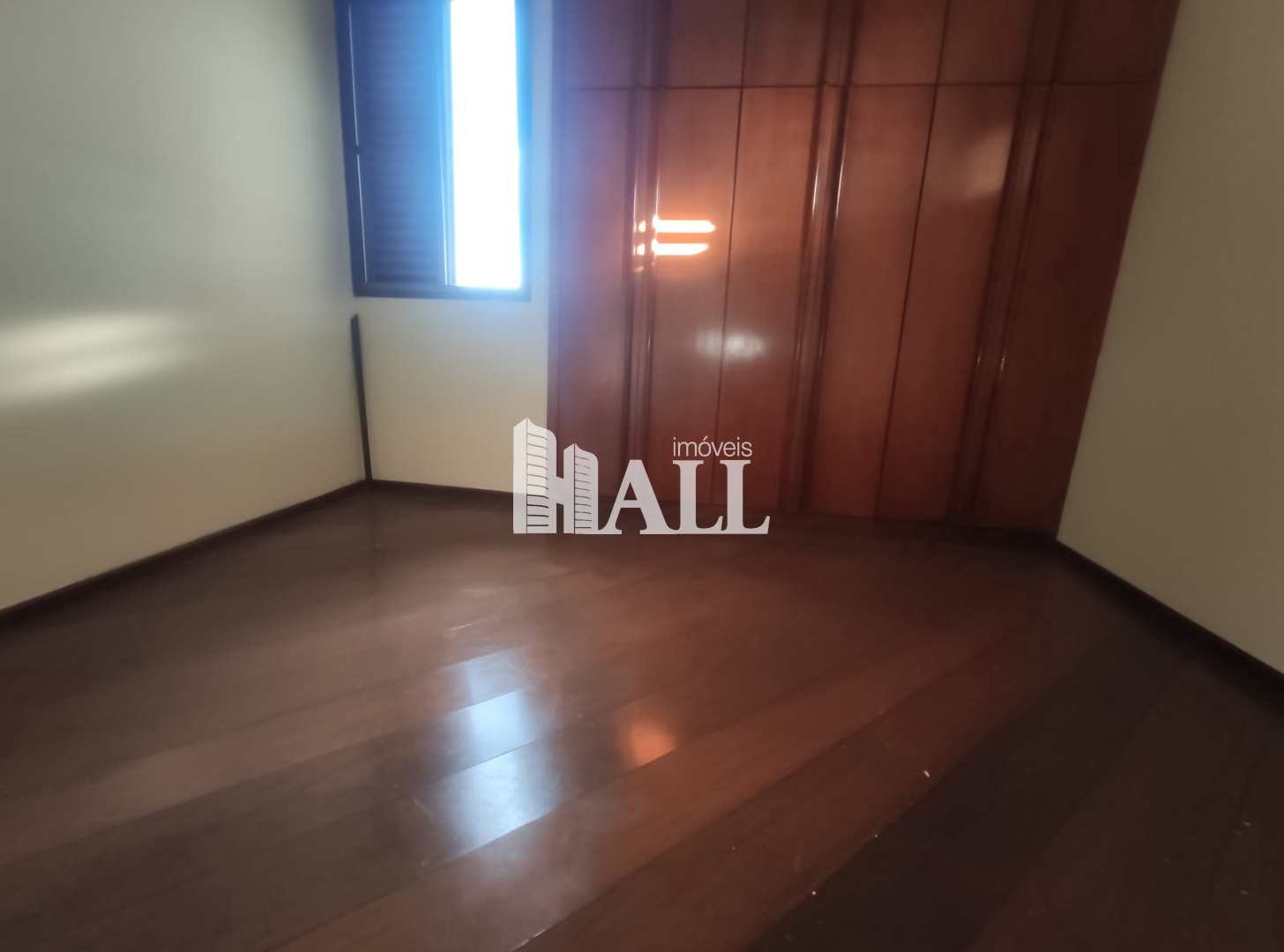 Apartamento à venda com 4 quartos, 210m² - Foto 18