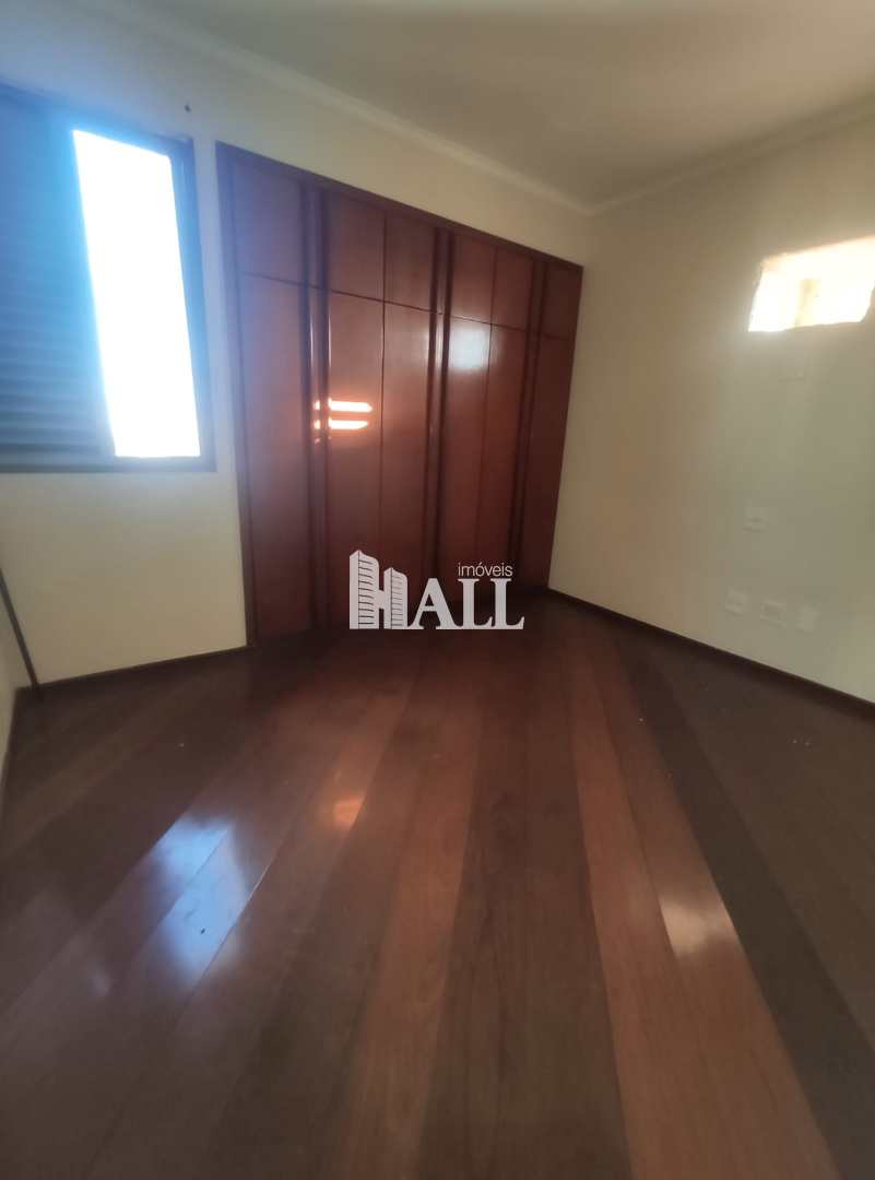 Apartamento à venda com 4 quartos, 210m² - Foto 19