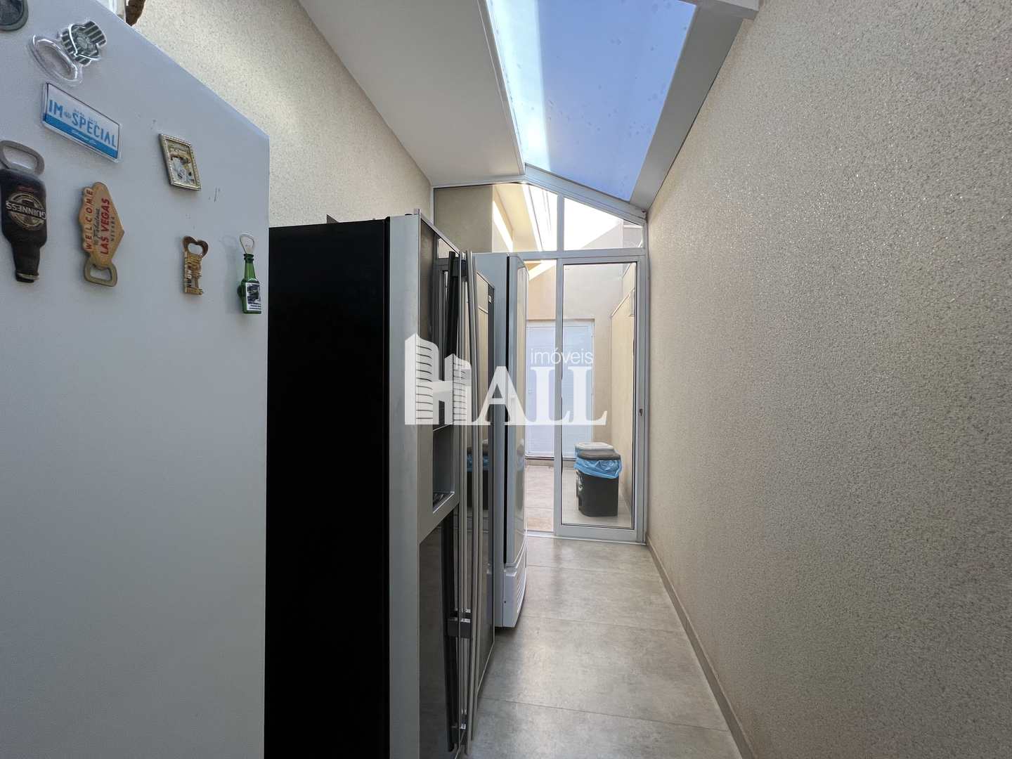 Casa de Condomínio à venda com 3 quartos, 250m² - Foto 15