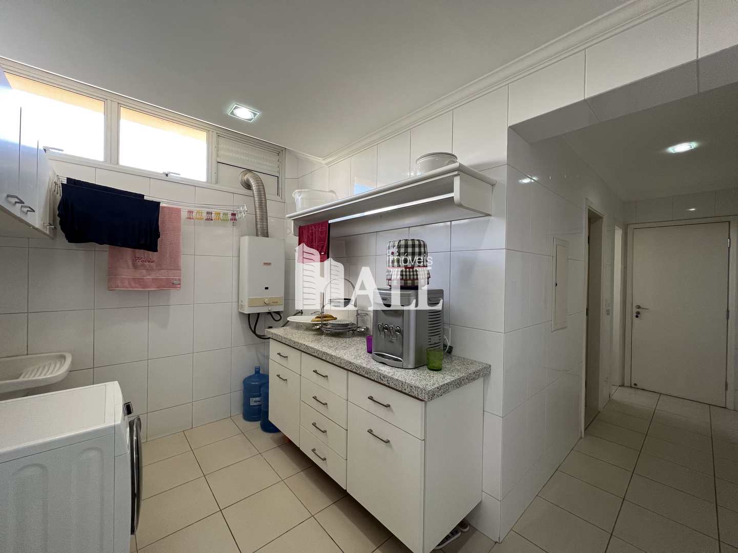 Apartamento à venda com 4 quartos, 325m² - Foto 18