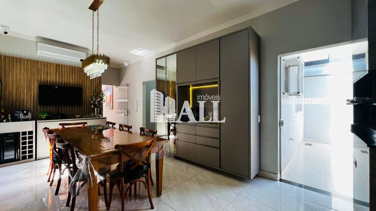 Casa com 3 quartos à venda, 140m² — foto 25 de 40