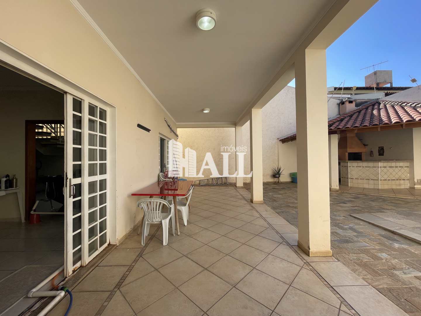 Casa à venda com 3 quartos, 300m² - Foto 29