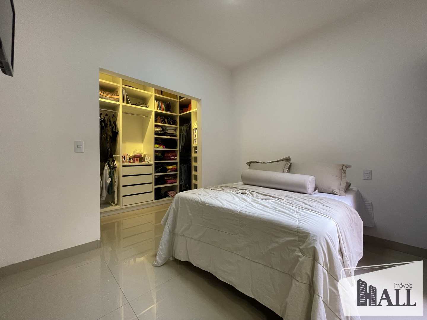 Casa de Condomínio à venda com 3 quartos, 246m² - Foto 19