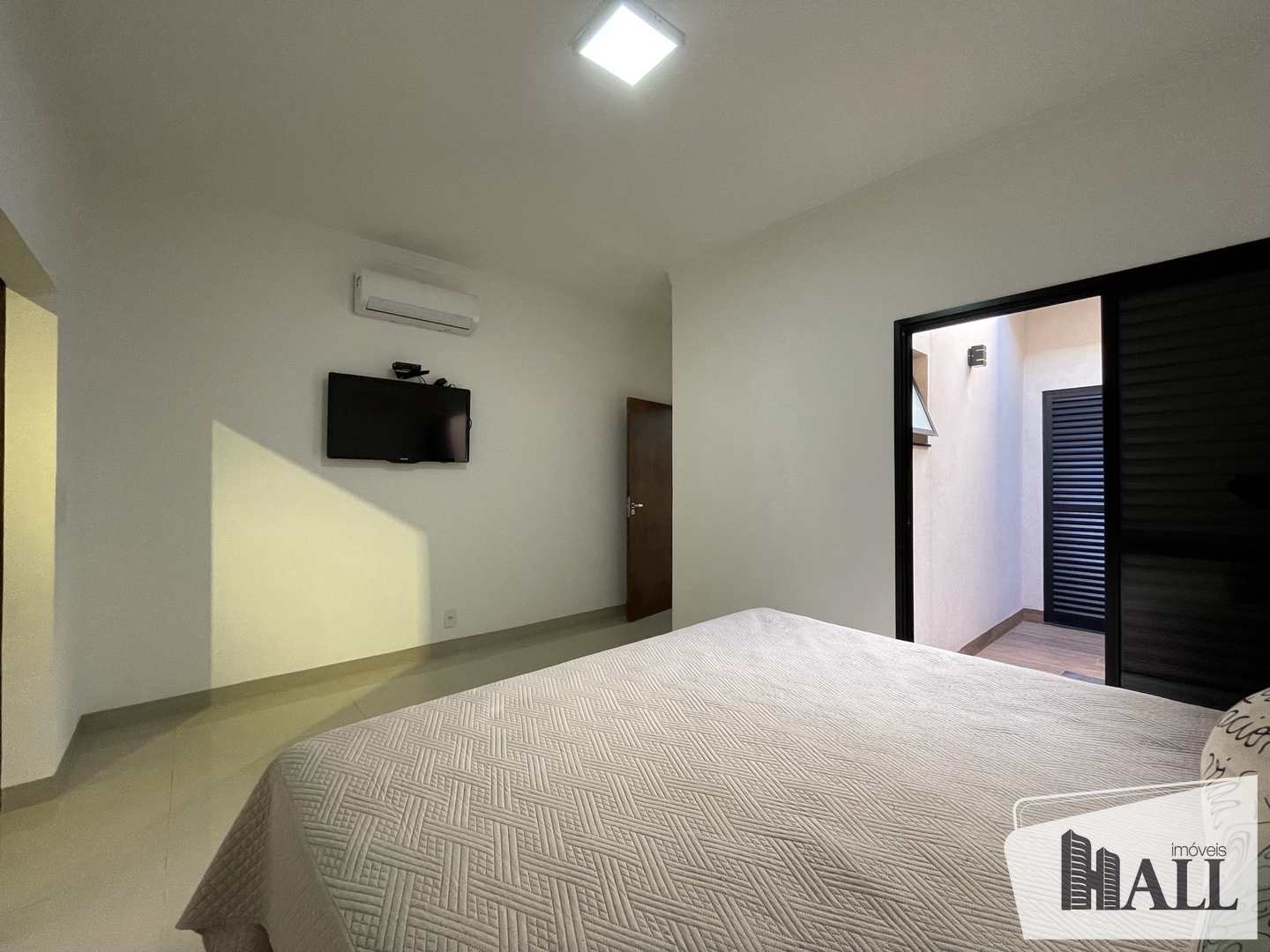 Casa de Condomínio à venda com 3 quartos, 246m² - Foto 12