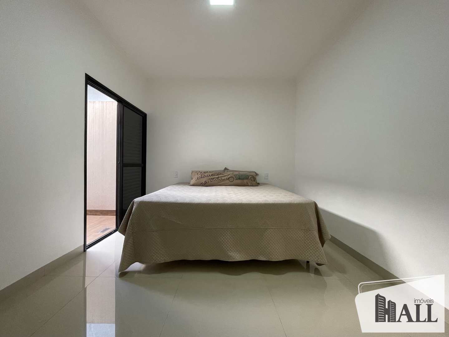 Casa de Condomínio à venda com 3 quartos, 246m² - Foto 8