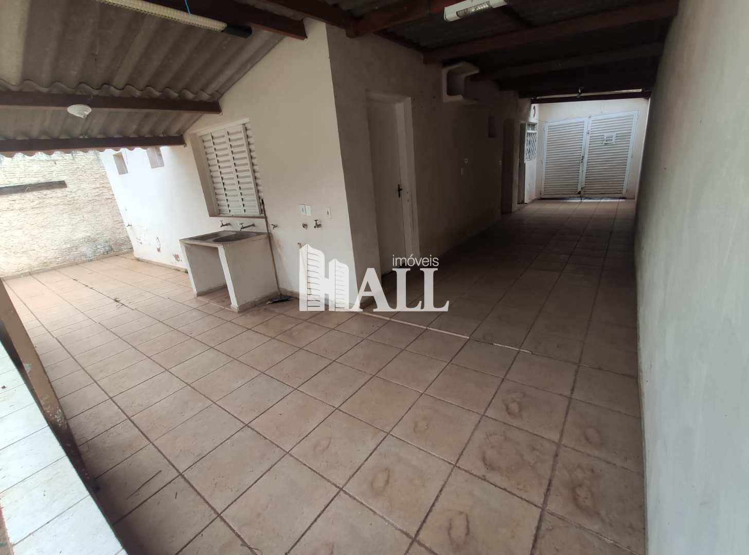 Casa à venda com 3 quartos, 200m² - Foto 12