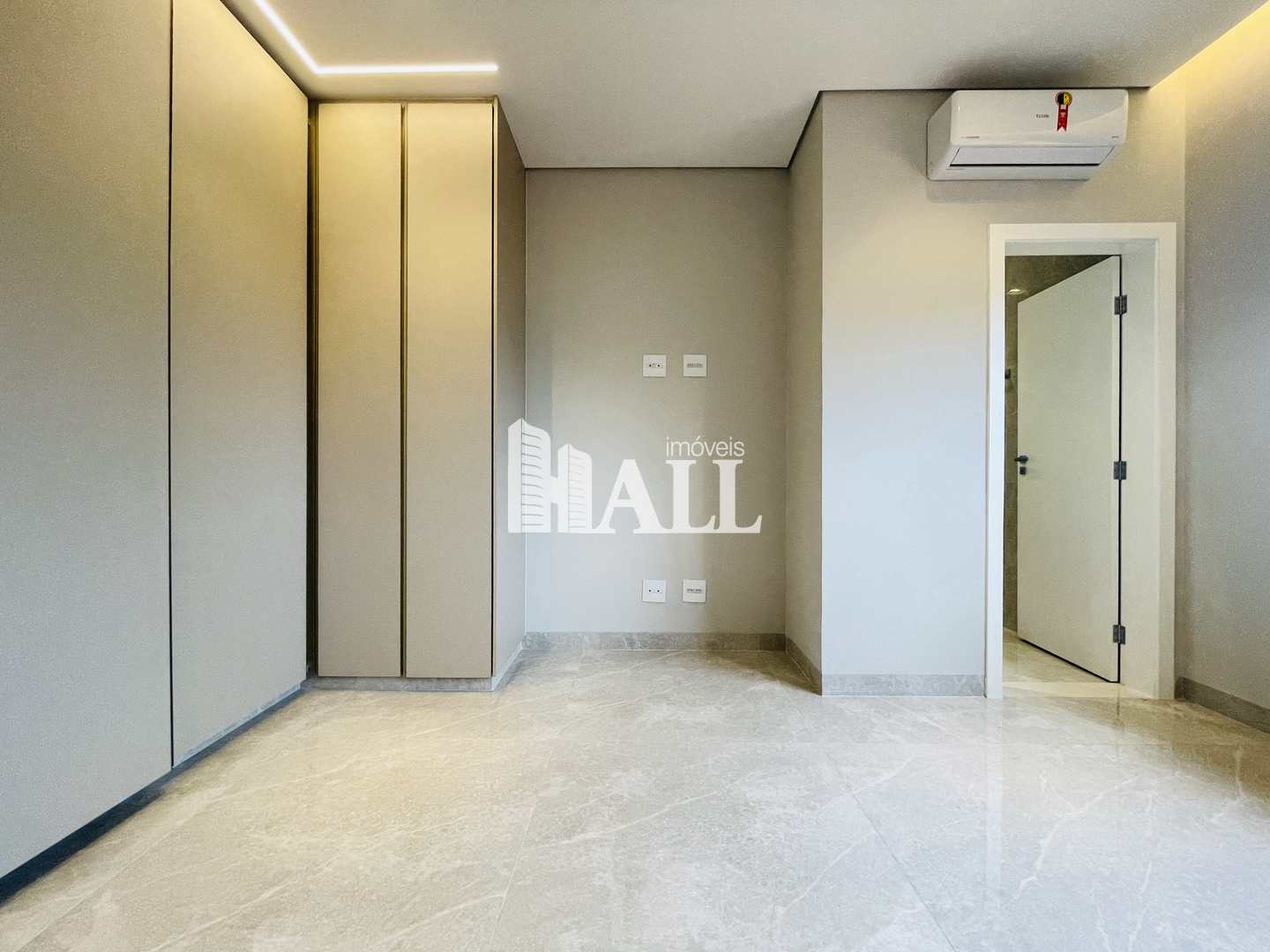 Casa de Condomínio à venda com 4 quartos, 400m² - Foto 25