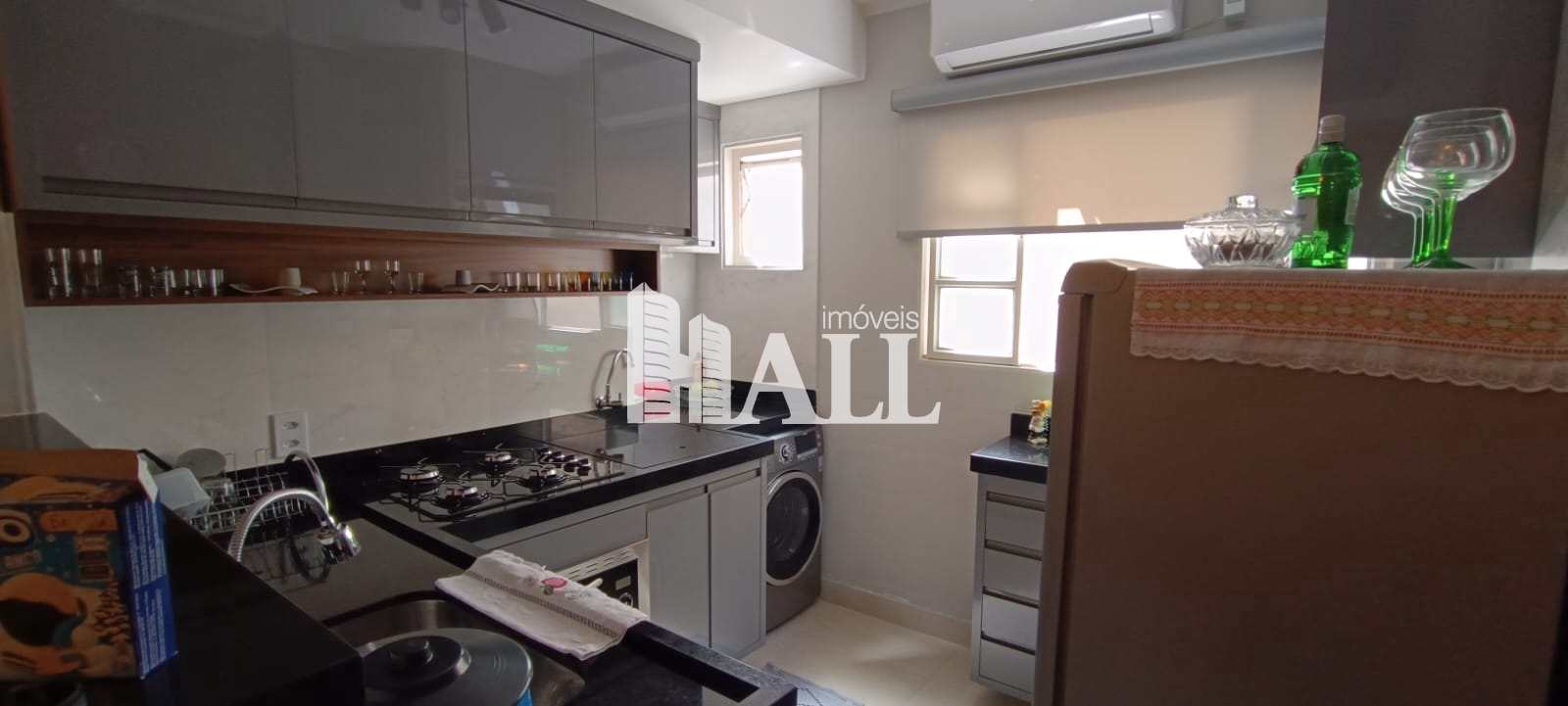 Apartamento à venda com 2 quartos, 72m² - Foto 4