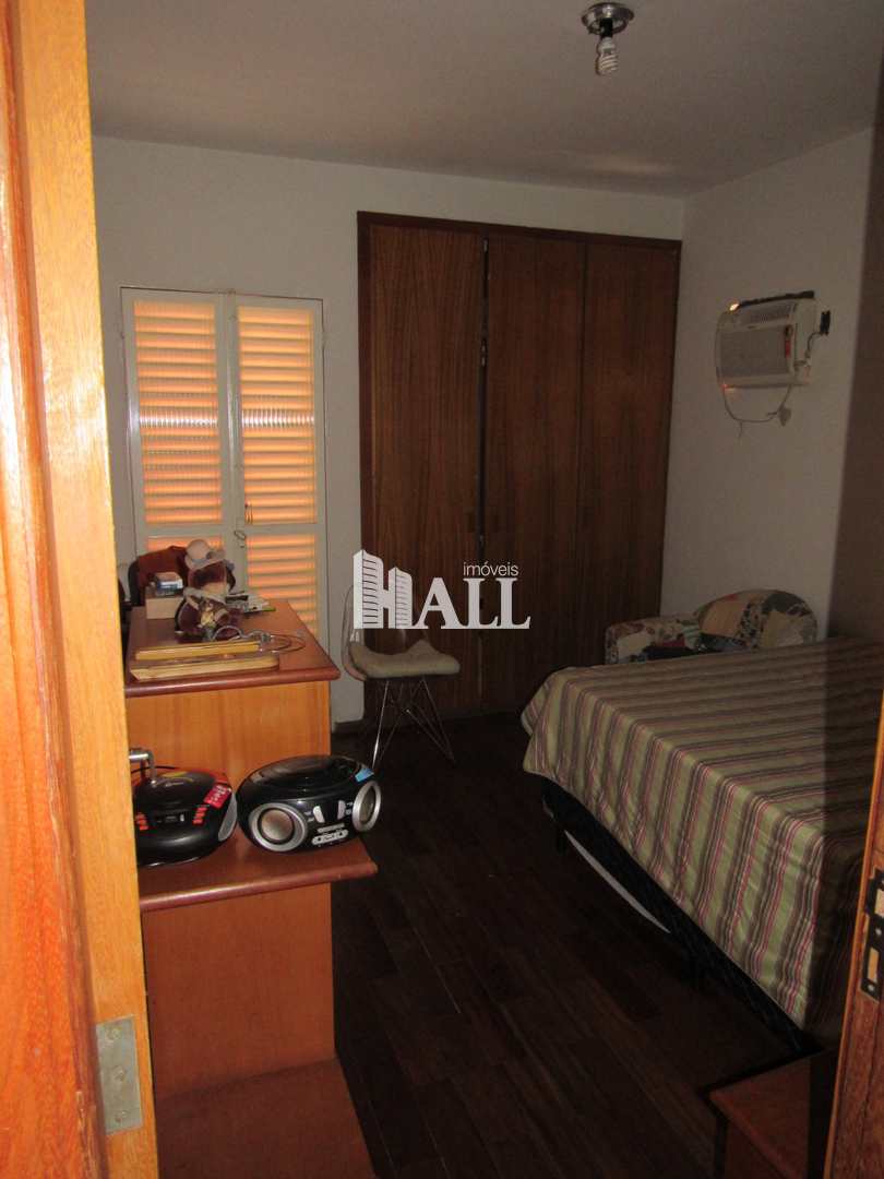 Apartamento à venda com 3 quartos, 141m² - Foto 22