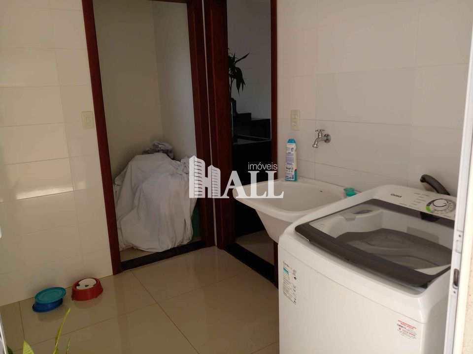 Casa de Condomínio à venda com 4 quartos, 261m² - Foto 11