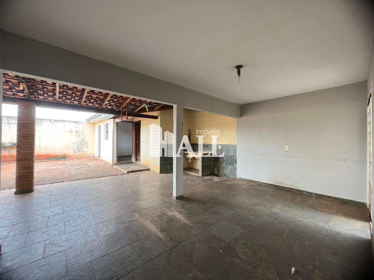 Casa à venda com 4 quartos, 220m² - Foto 15