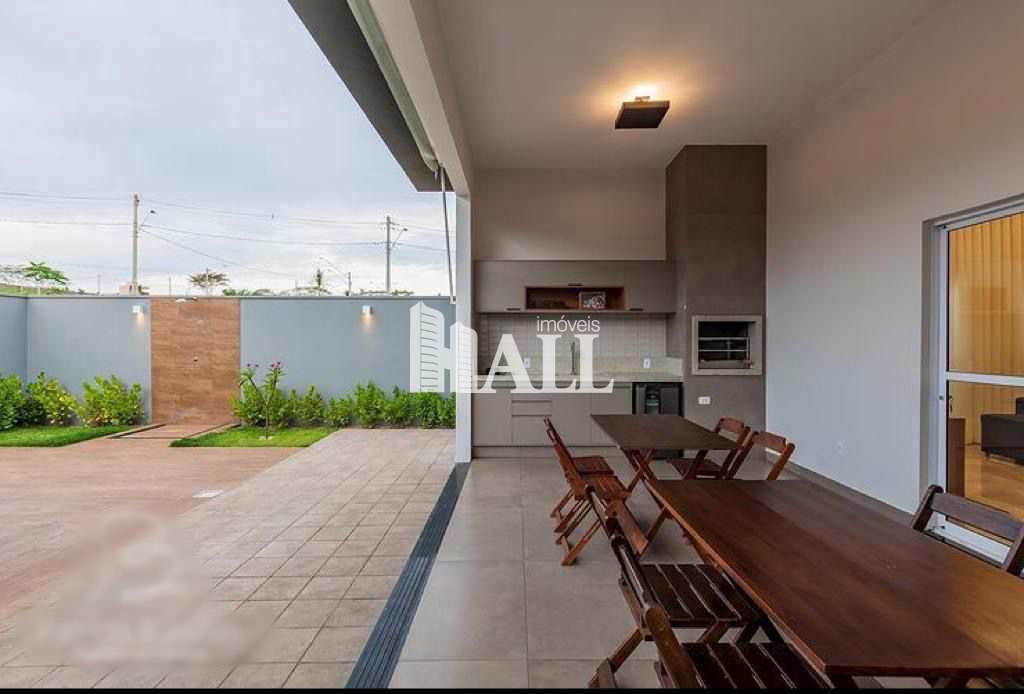 Casa de Condomínio à venda com 3 quartos, 187m² - Foto 2