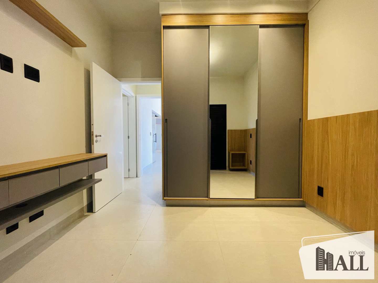 Casa de Condomínio à venda com 3 quartos, 217m² - Foto 9