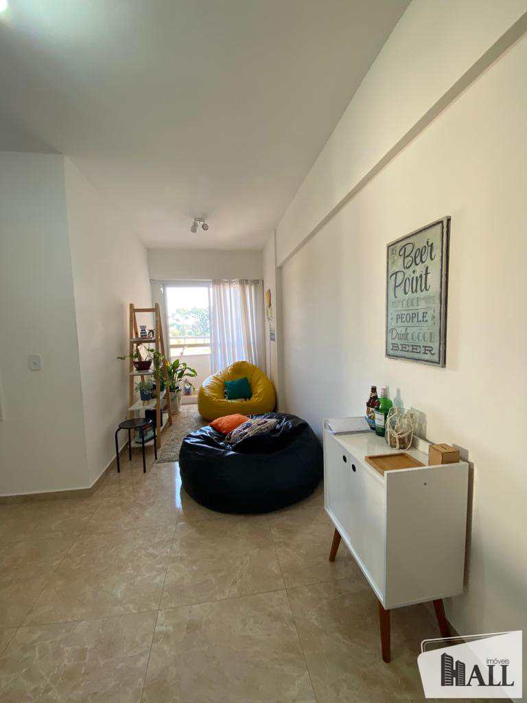 Apartamento à venda com 2 quartos, 60m² - Foto 2