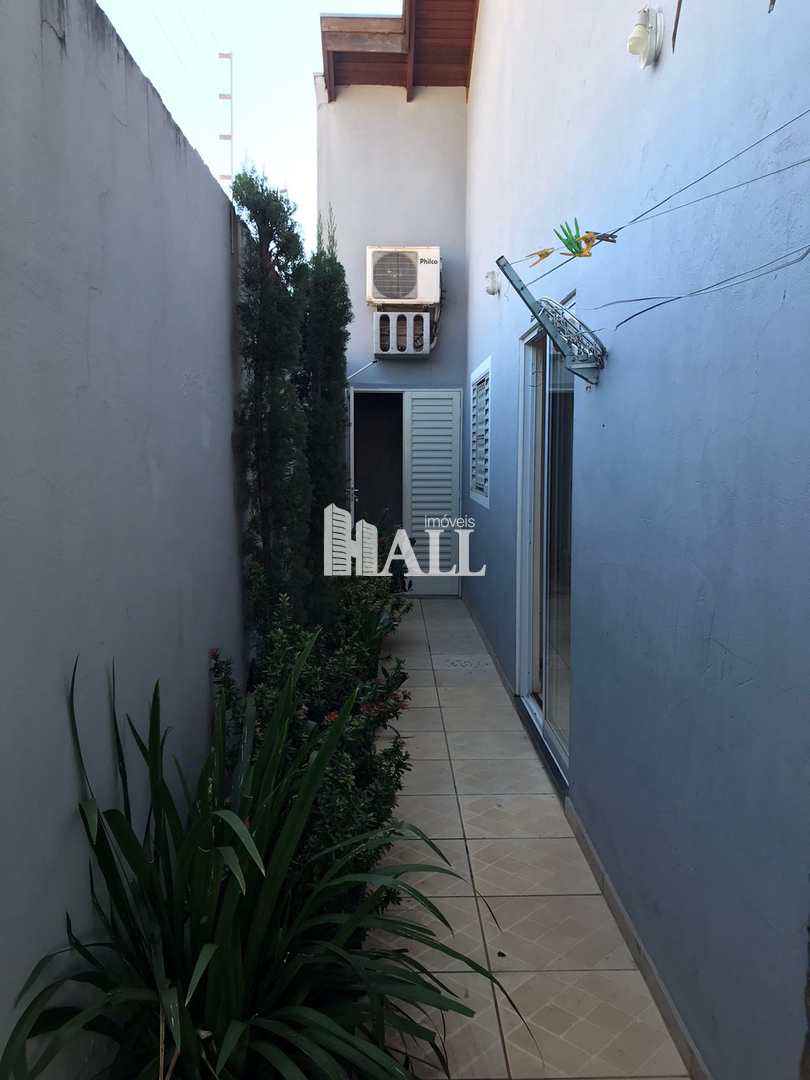 Casa à venda com 3 quartos, 160m² - Foto 7