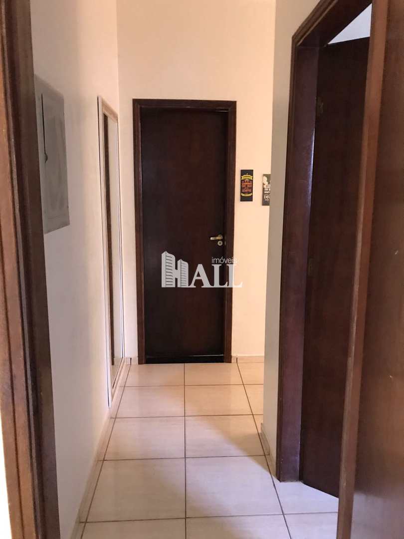 Casa à venda com 3 quartos, 160m² - Foto 4