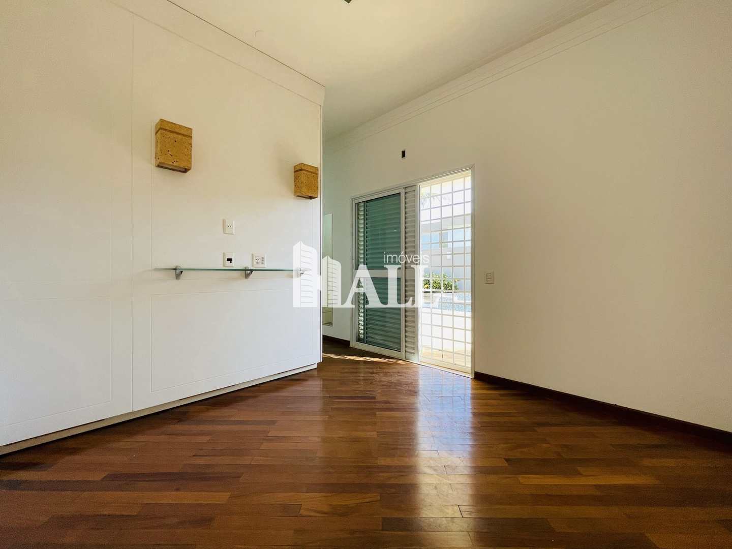 Casa de Condomínio à venda com 4 quartos, 400m² - Foto 18