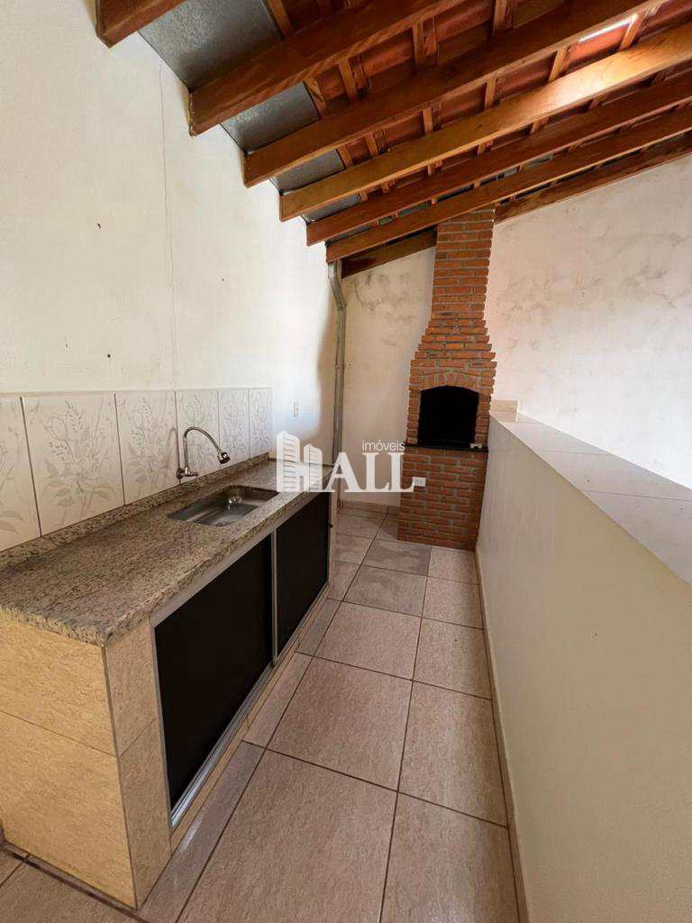 Casa à venda com 3 quartos, 150m² - Foto 4