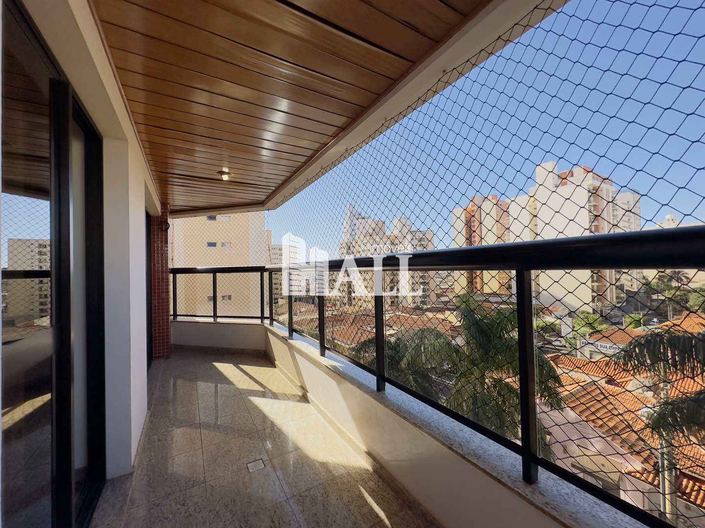 Apartamento à venda com 3 quartos, 165m² - Foto 4