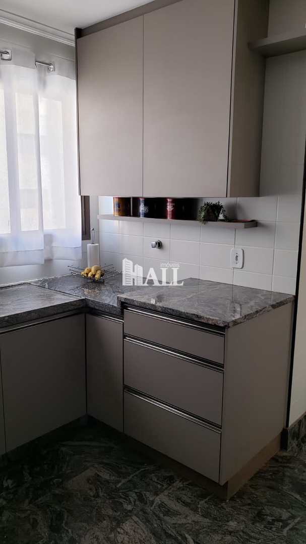 Apartamento à venda com 4 quartos, 140m² - Foto 7