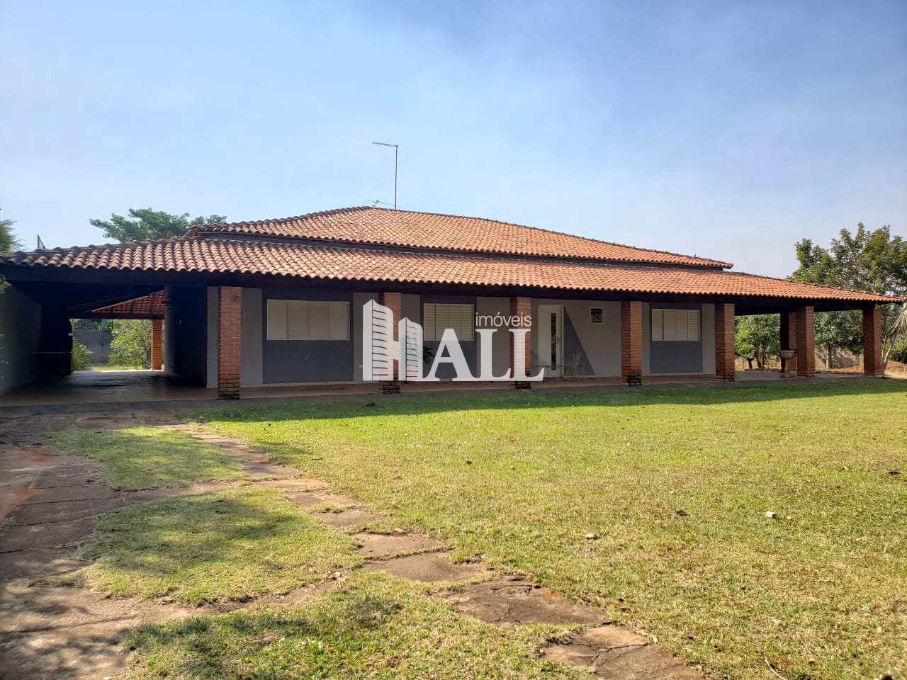 Fazenda à venda com 6 quartos, 4000m² - Foto 2