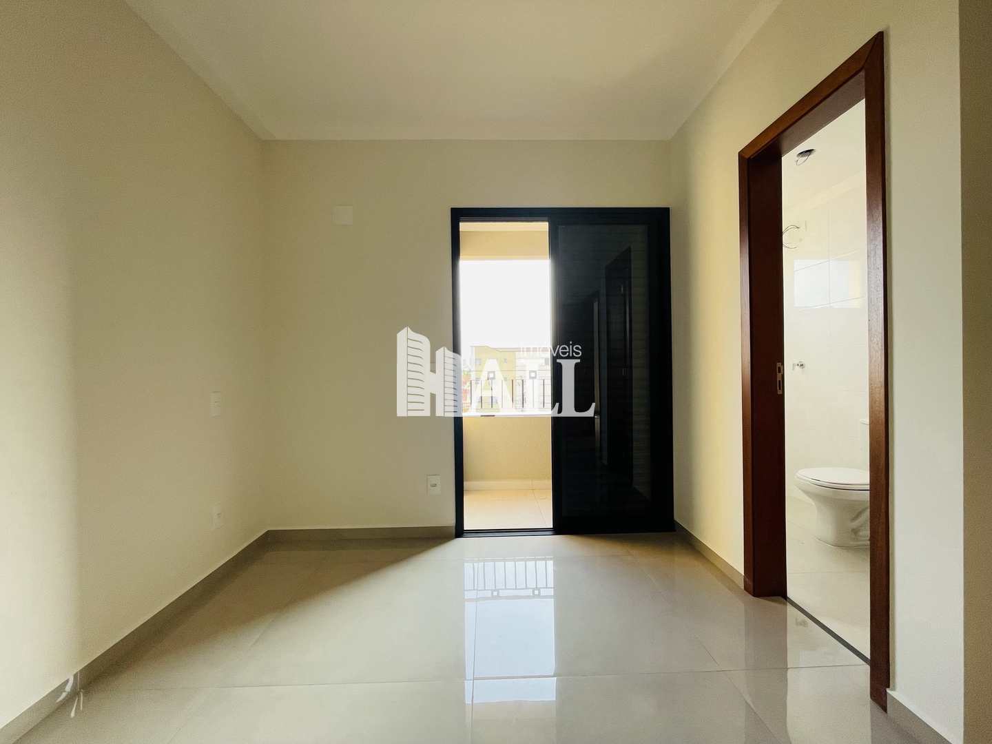 Apartamento à venda com 2 quartos, 74m² - Foto 8