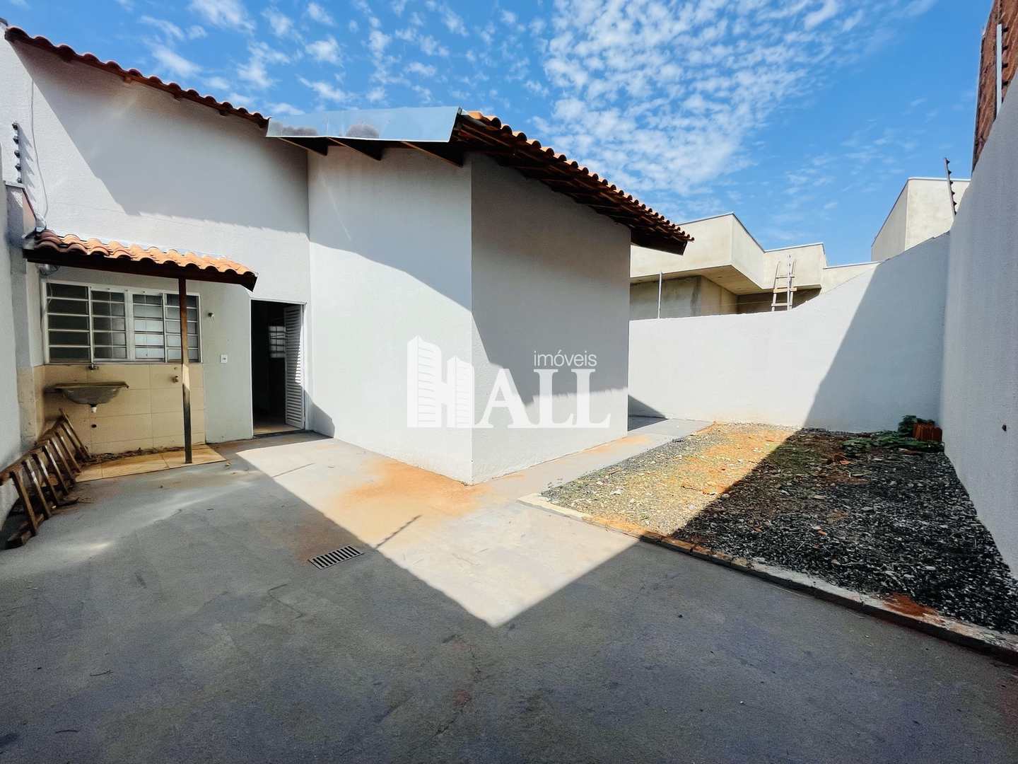 Casa à venda com 2 quartos, 90m² - Foto 9