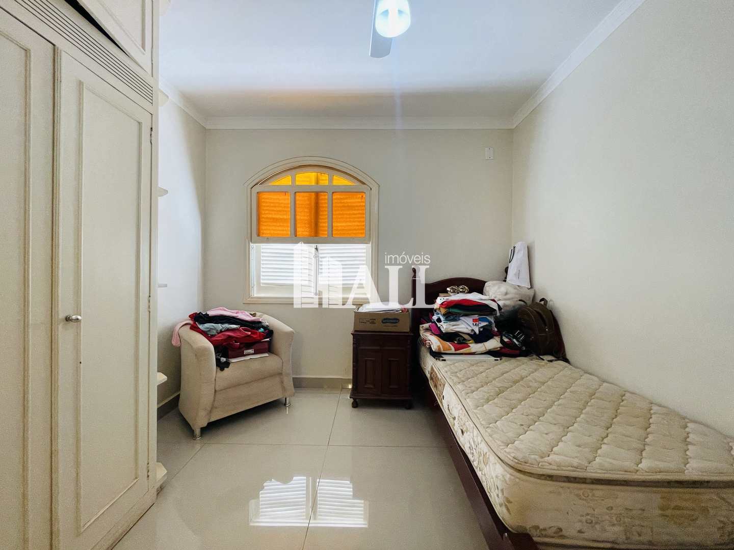 Casa à venda com 4 quartos, 380m² - Foto 12