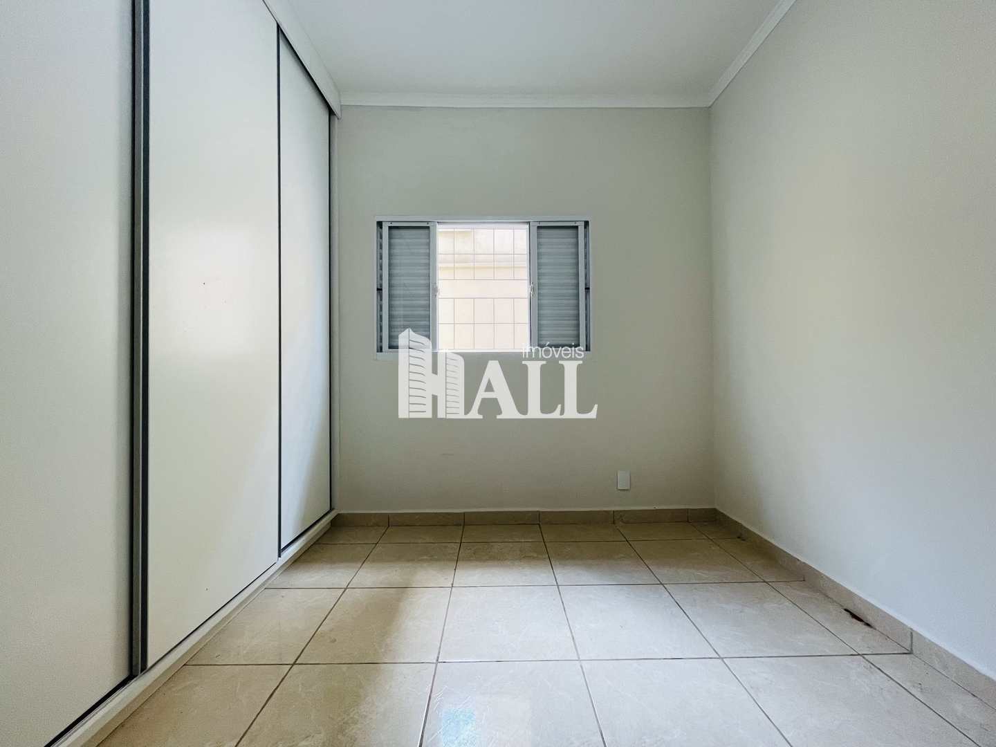 Casa à venda com 2 quartos, 105m² - Foto 10